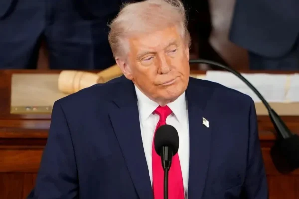 Itália rejeita proposta de Trump para substituir o Irã na Copa: "Vergonhosa"