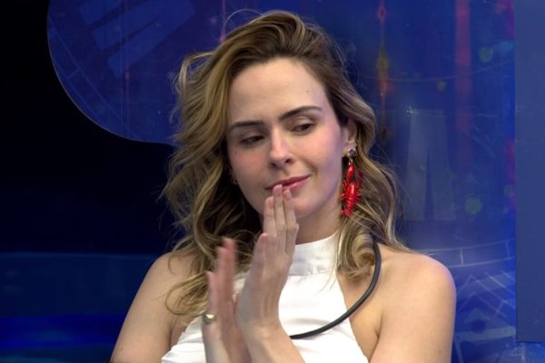 Após expulsão e luto, Ana Paula Renault vence o BBB 26: saiba quem é a campeã