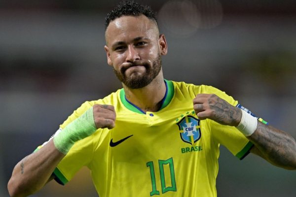 53% dos brasileiros querem Neymar na Copa, diz Datafolha