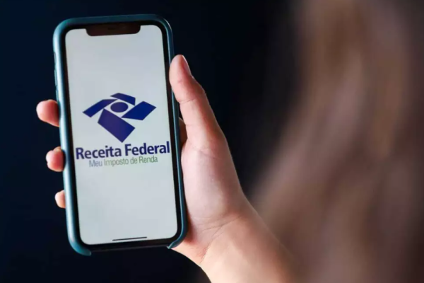 Falhas de empresas em dados do IR levam milhares de contribuintes à malha fina; entenda