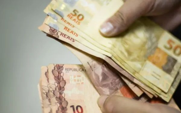 Homem “ressuscita” a mãe para sacar R$ 1,6 milhão e é condenado