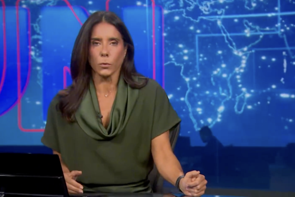 Jornal Nacional "erra" em matéria sobre refinarias e inflação e lê desmentido da Petrobras