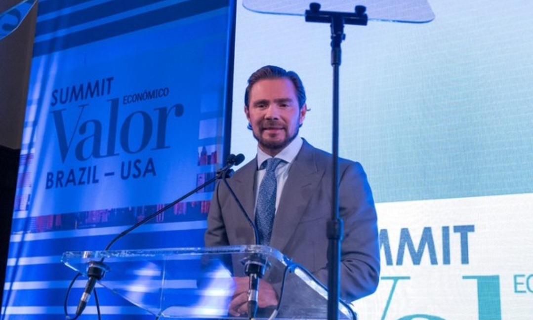 Daniel Vorcaro em evento do Valor Econômico