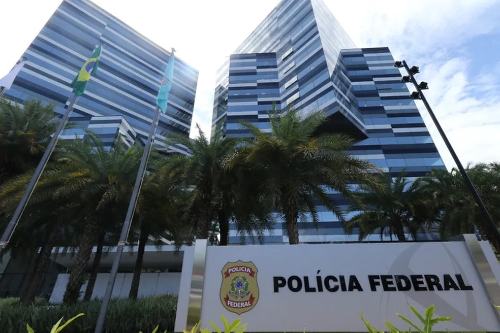 Polícia Federal indiciou 31 pessoas para depor sobre caso do INSS.