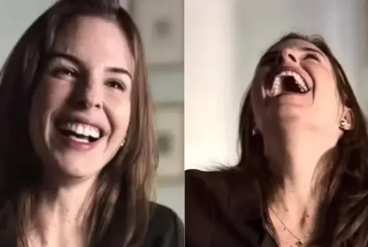 Suzane Von Richthofen, rindo, em documentário da Netflix.