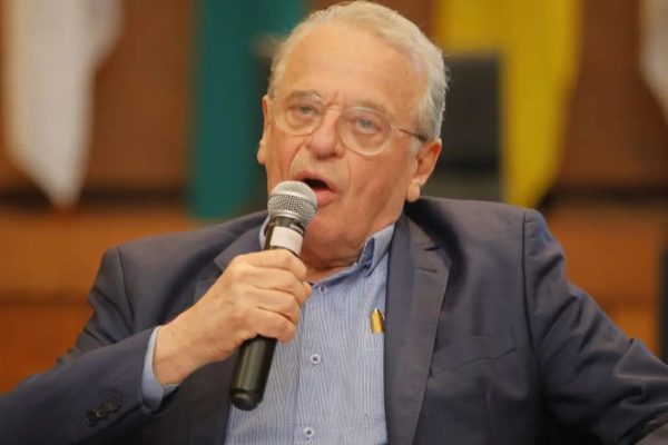 Ex-ministro da Justiça detona jornalista da Globo por fala sobre Lula e STF