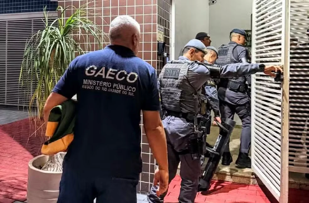 GAECO do MP-RS e Polícia Militar em operação