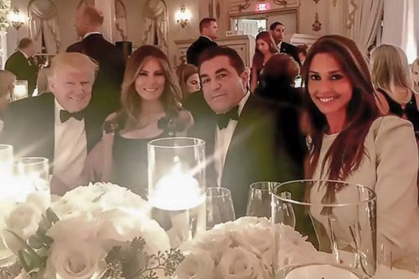 "Vou derrubar o sistema": brasileira ameaça expor Trump e Melania no caso Epstein