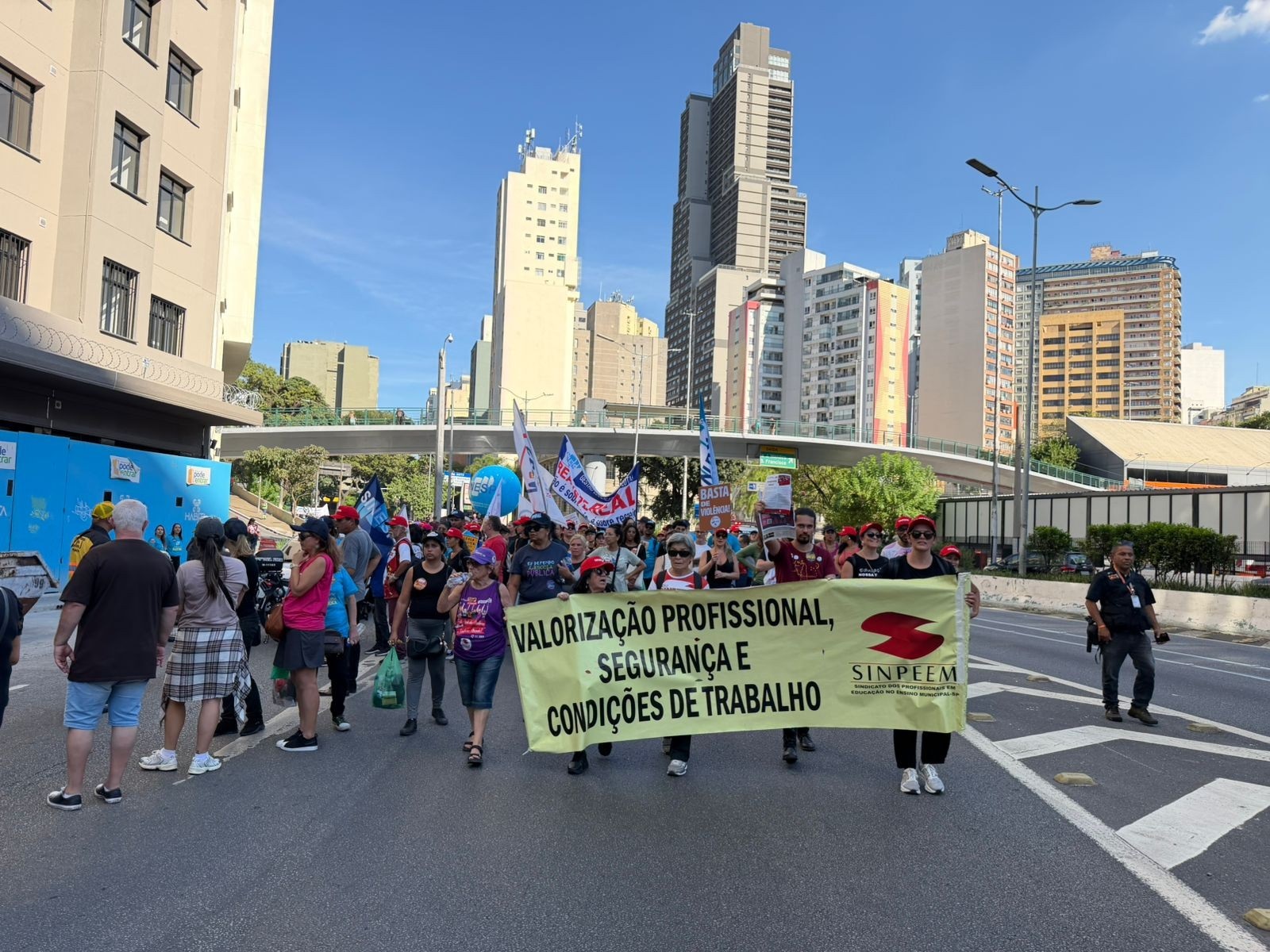 Manifestação de professores municipais em SP - Abraão Cruz/TV Globo