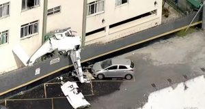Acidente aéreo com monomotor destruiu avião e deixou três vítimas, em BH