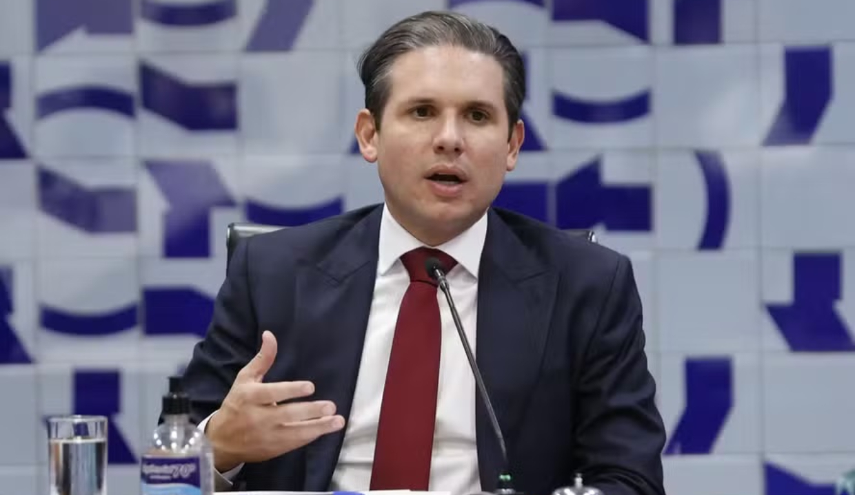 O presidente da Câmara dos Deputados, Hugo Motta (Republicanos-PB), falando