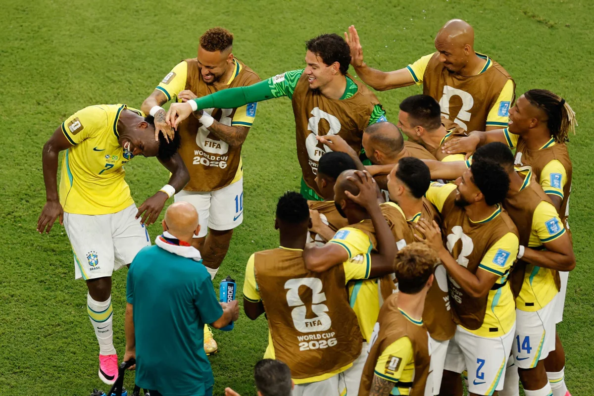 Jogadores da Seleção Brasileira em partida da Copa do Mundo