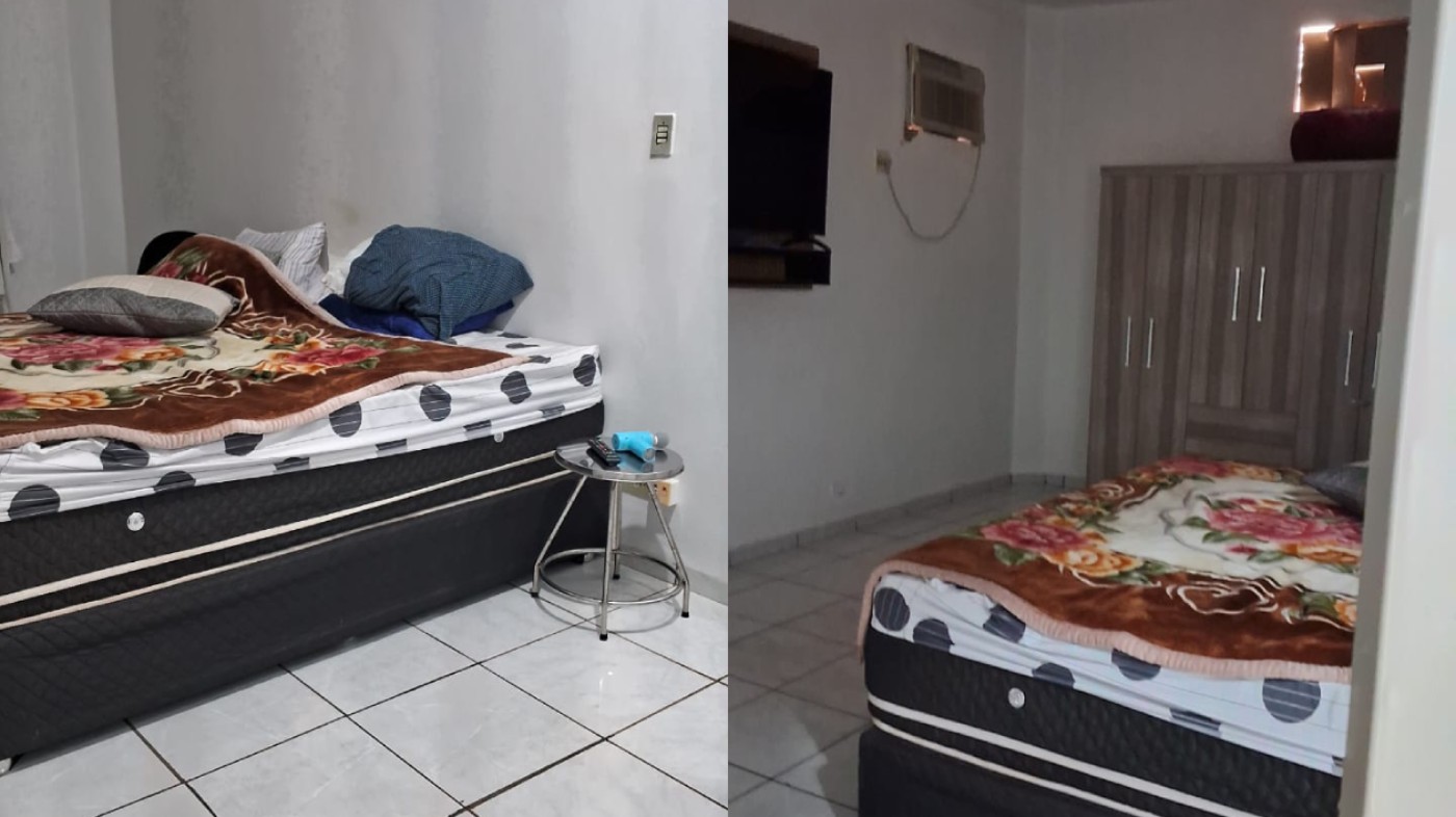 Cama, guarda-roupas e televisão em sala do Hospital Municipal de Itaúna do Sul