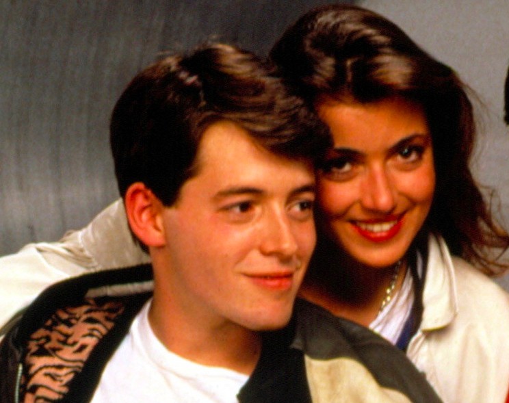 Mia Sara em evento de lançamento de A Vida de Chuck