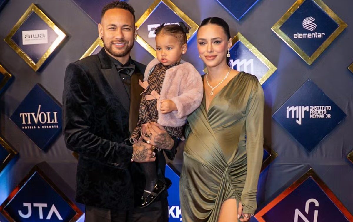 Neymar, Bruna Biancardi e Mavie no Leilão do Instituto Neymar Jr.