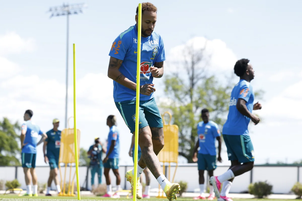 Neymar com a camisa da Seleção Brasileira