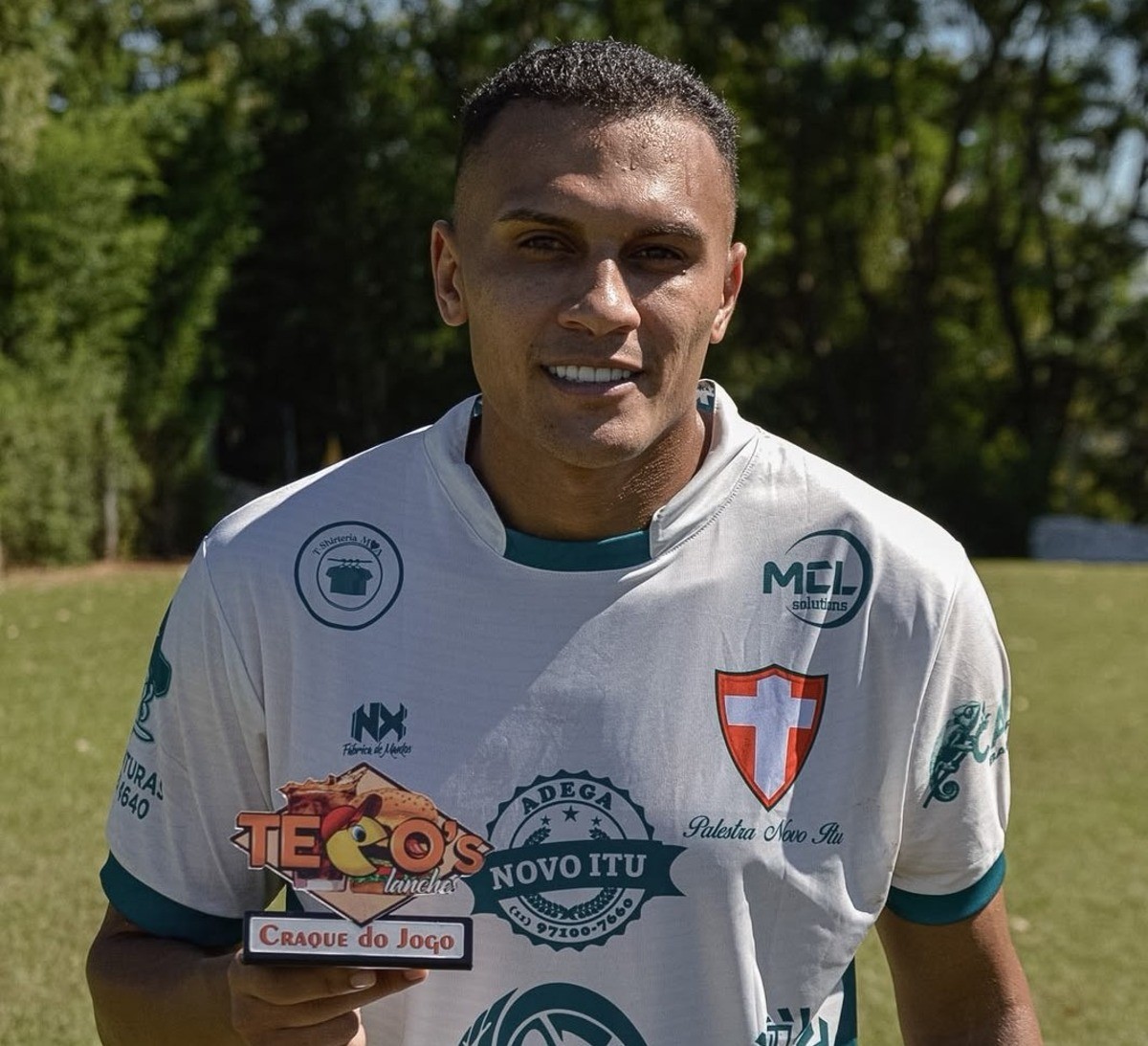 Léo Jabá em campo pelo Palestra Novo Itu