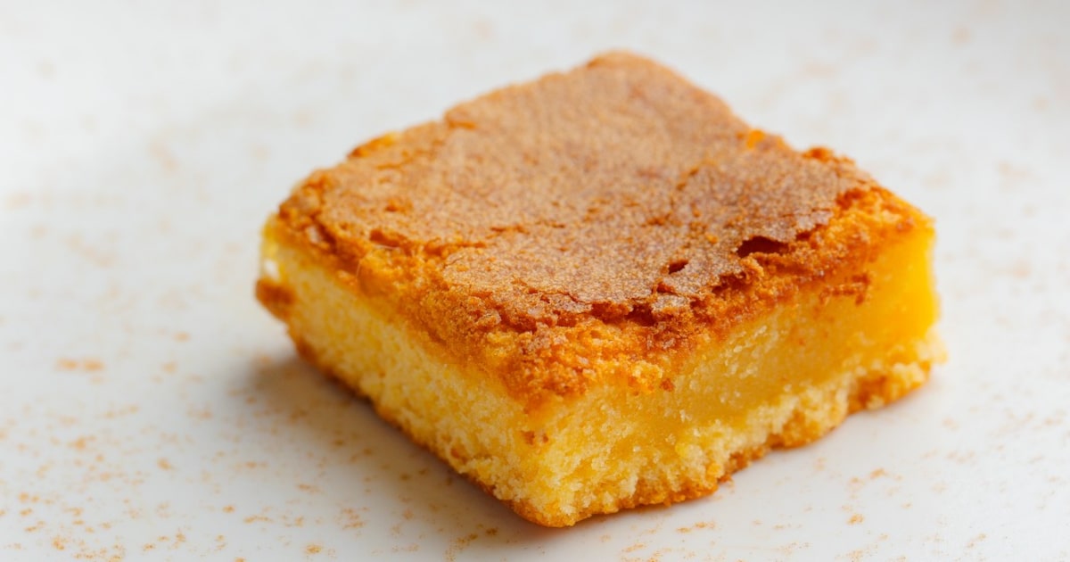 Brownie caipira com milho