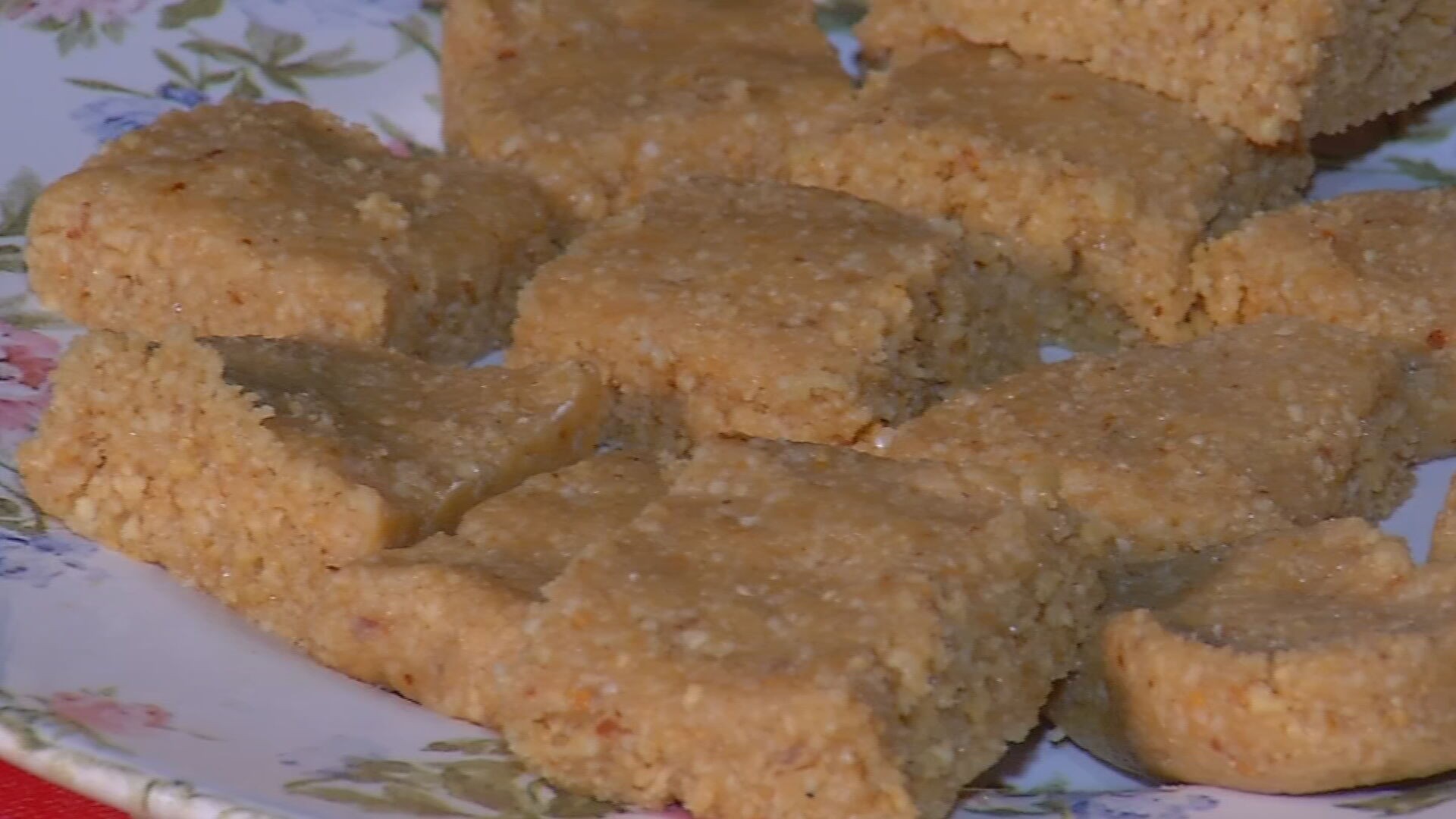 Pedaços de paçoca caseira