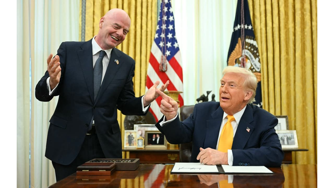 Donald Trump e Gianni Infantino durante evento da Fifa