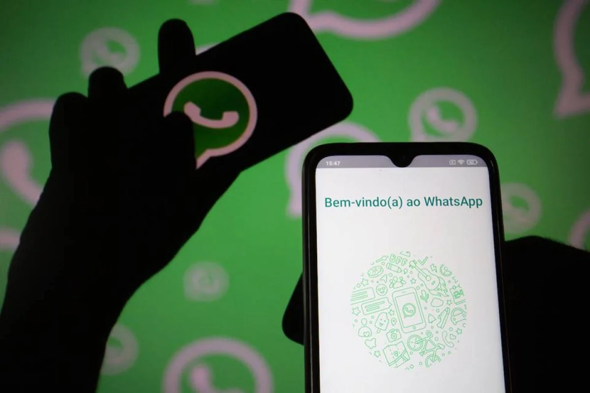 Aplicativo WhatsApp em smartphone