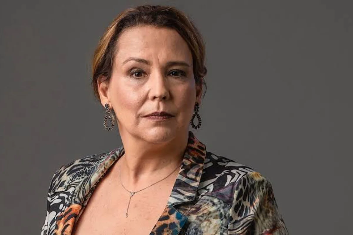 Atriz Ana Beatriz Nogueira