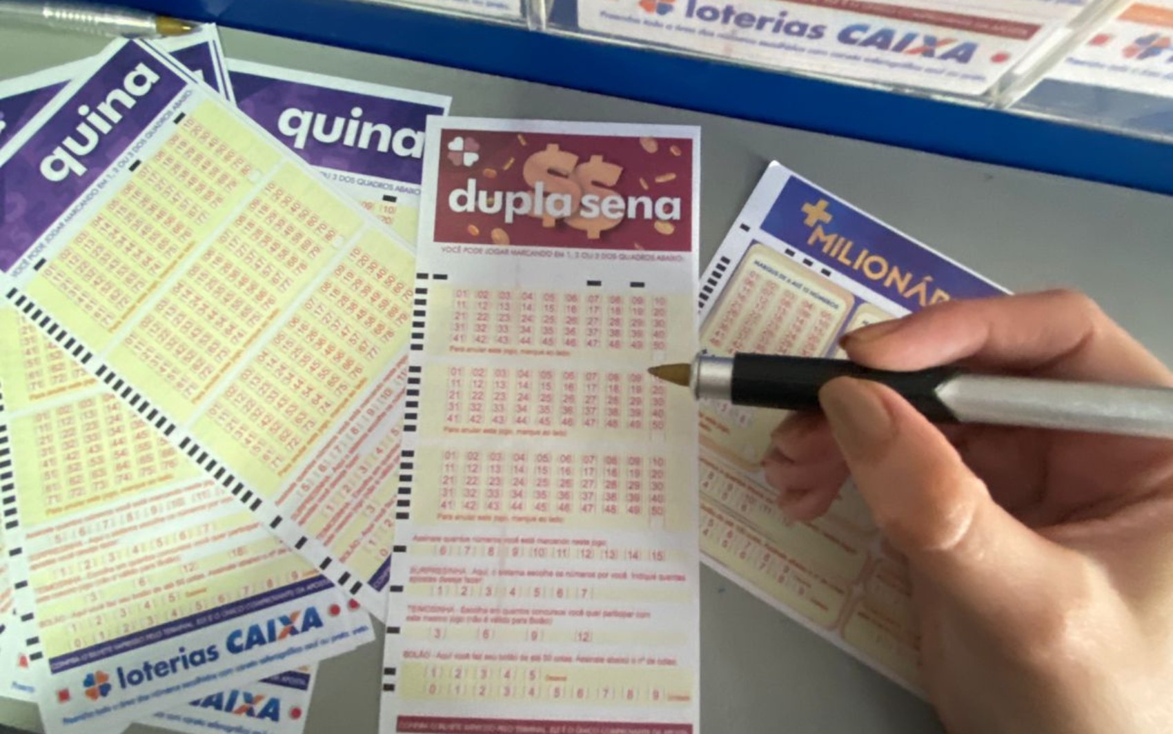 Volante da Dupla Sena em lotérica de Goiânia