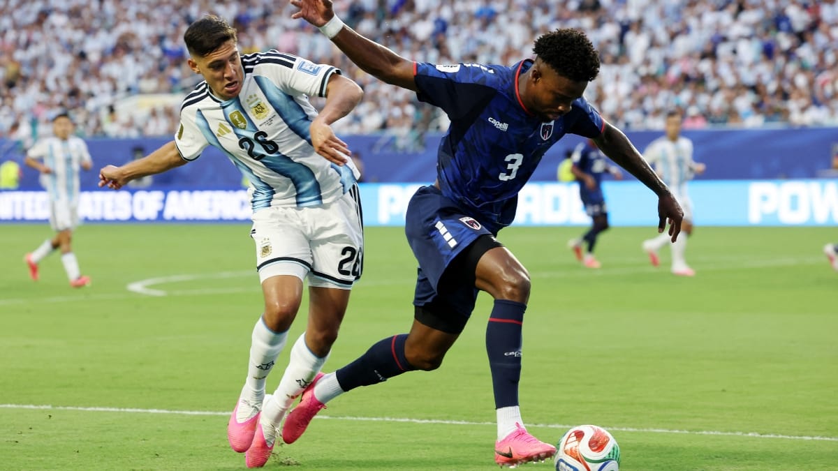 Diney Borges em jogo pela seleção de Cabo Verde
