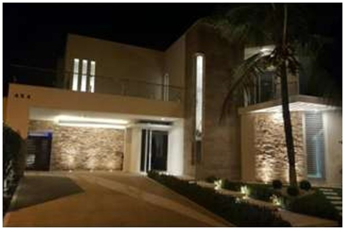 Casa de alto padrão na Riviera de São Lourenço