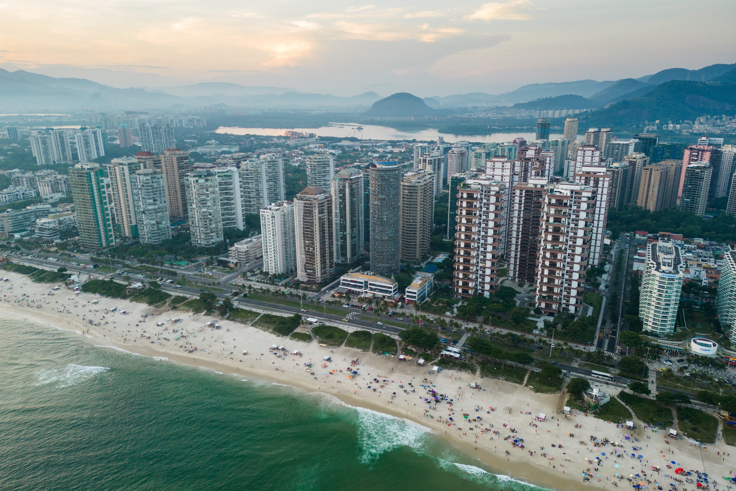 Prédios residenciais em área urbana