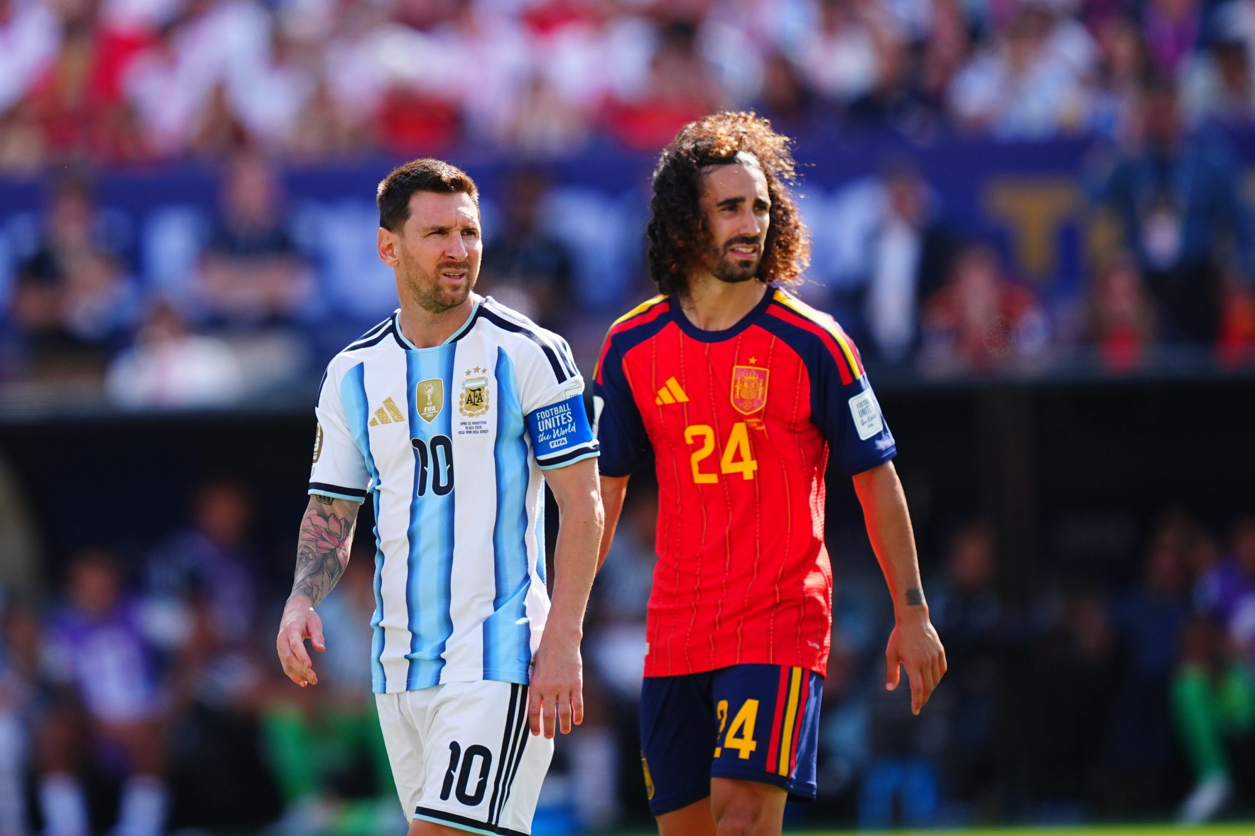 Cucurella em final da Copa do Mundo entre Espanha e Argentina