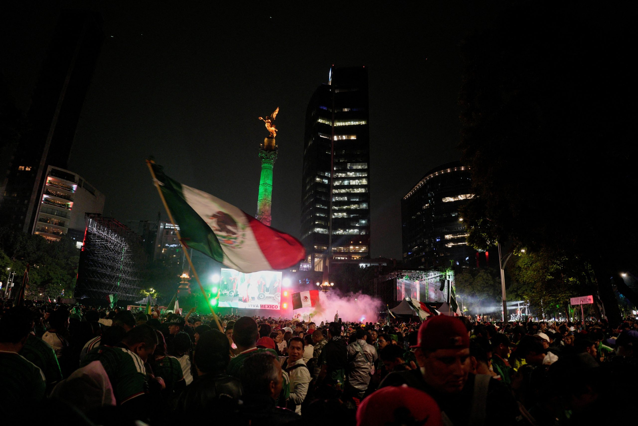 Torcedores do México celebram classificação na Copa do Mundo
