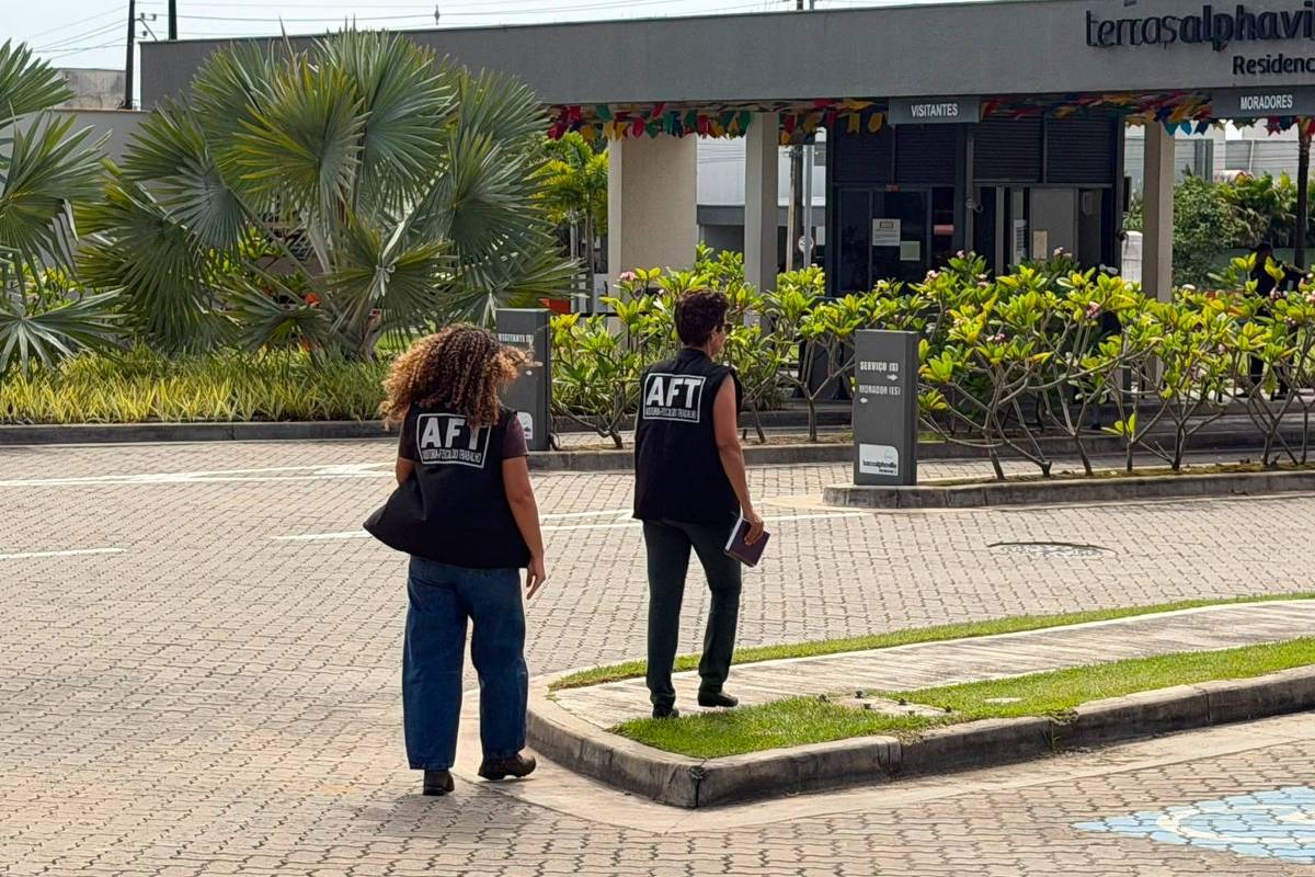 Imóvel em condomínio de luxo em Fortaleza durante operação trabalhista