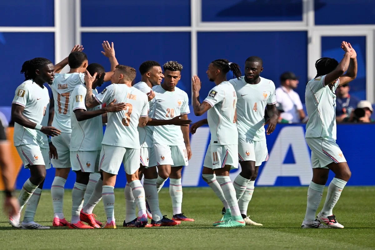 Kylian Mbappé em partida da França contra Marrocos pela Copa do Mundo
