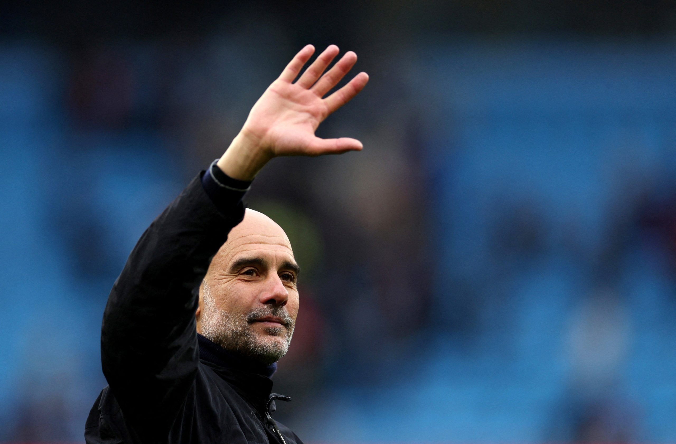 Pep Guardiola durante partida de futebol