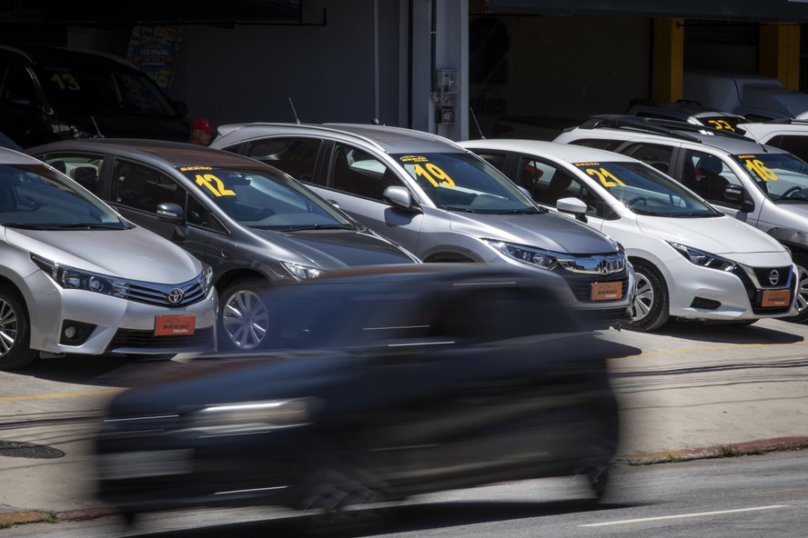 Loja de carros seminovos e usados no Rio de Janeiro