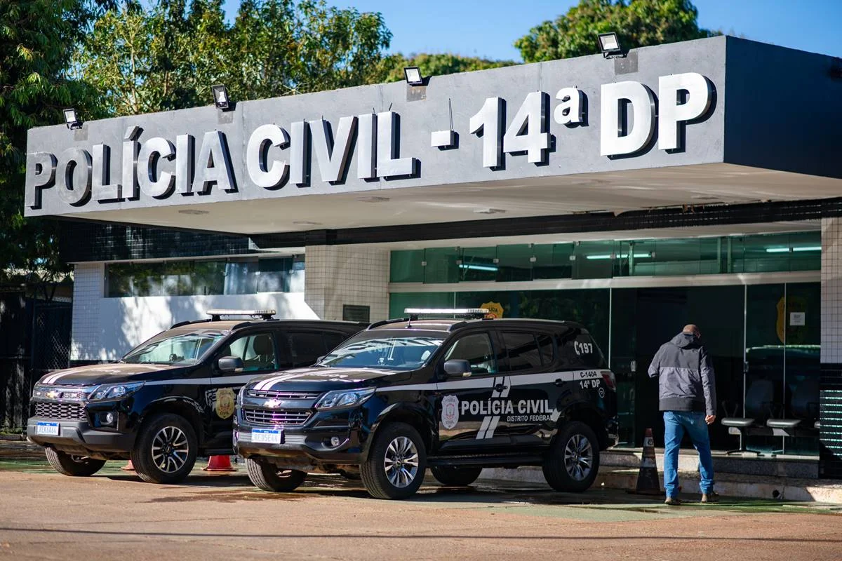 Viatura da Polícia Civil do Distrito Federal