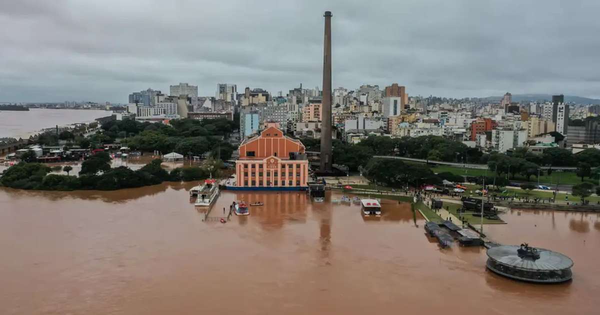Águas do Rio Guaíba em Porto Alegre