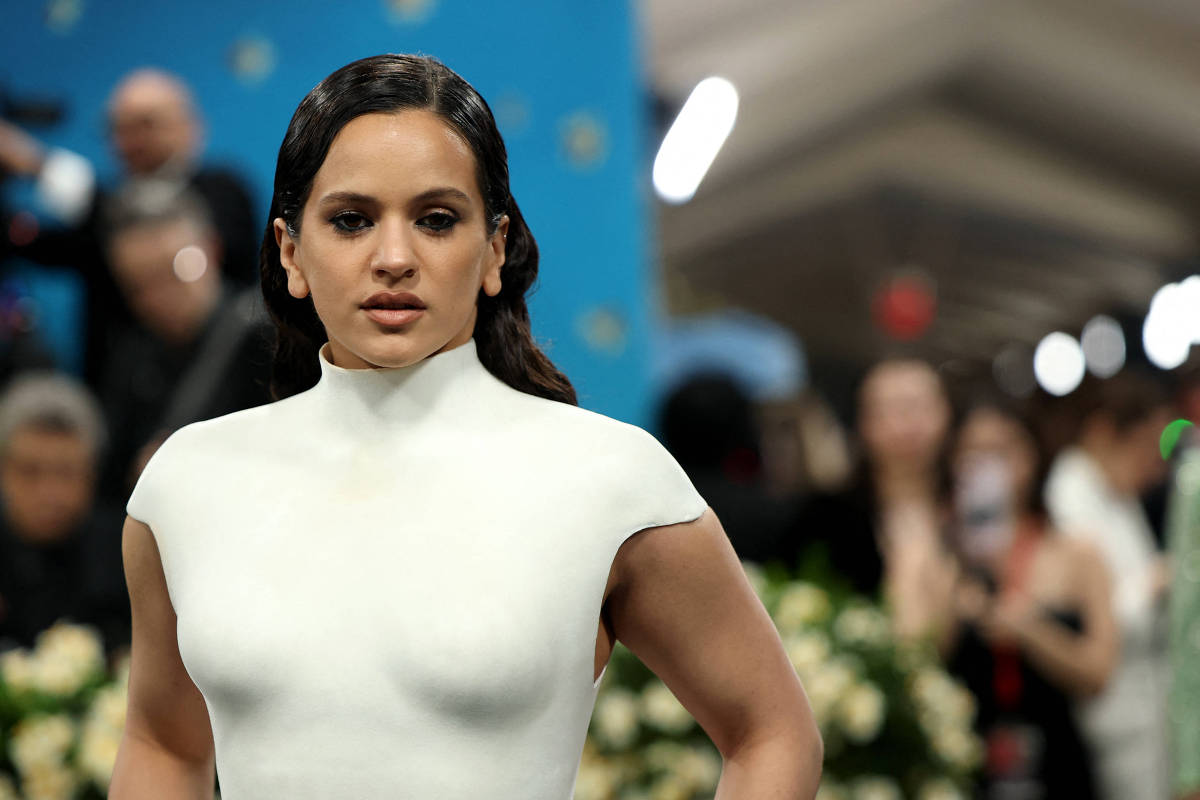 Rosalía durante o Met Gala 2025