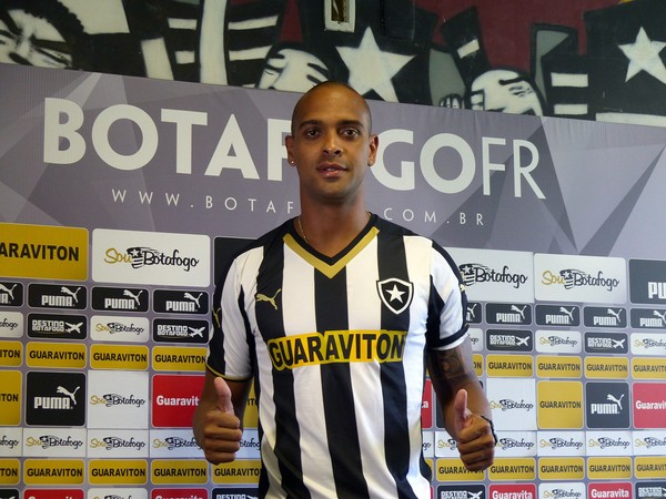 Tássio Santos durante passagem pelo Botafogo