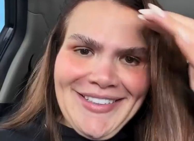 Thais Carla