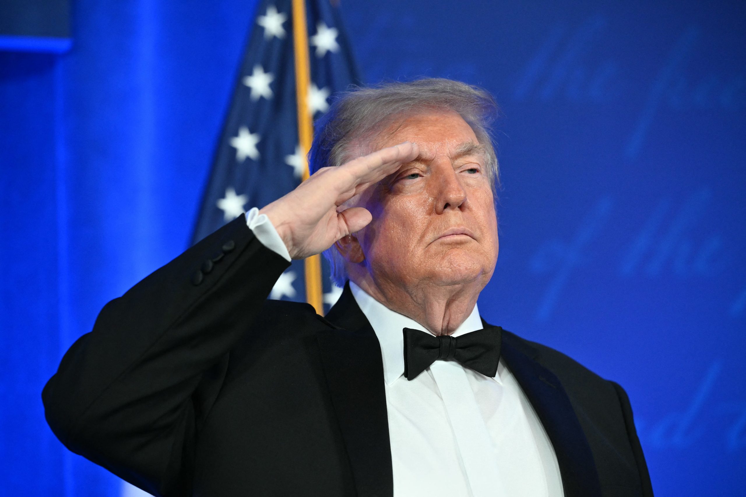 Donald Trump discursa no jantar da Associação de Correspondentes da Casa Branca