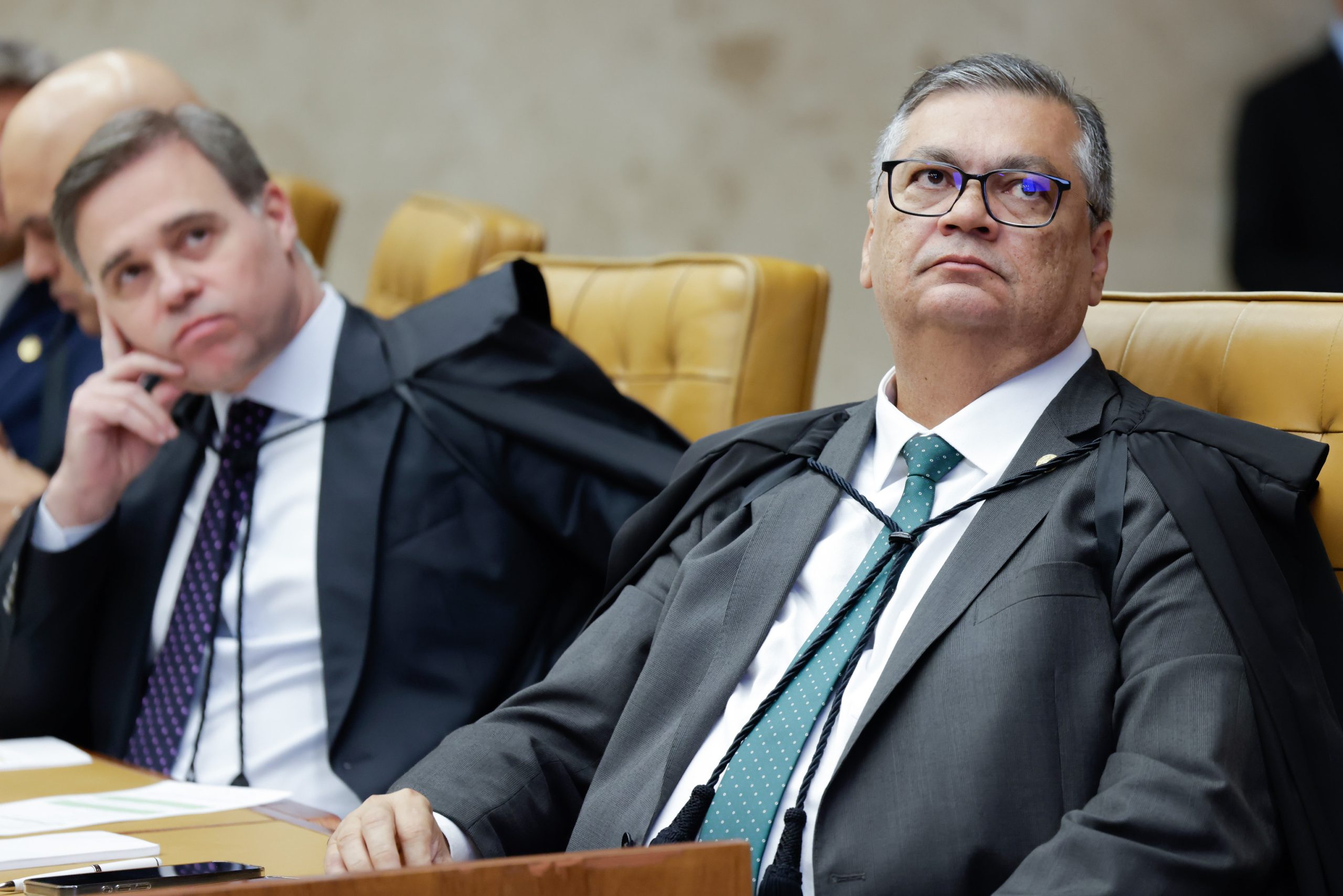 André Mendonça Flávio Dino