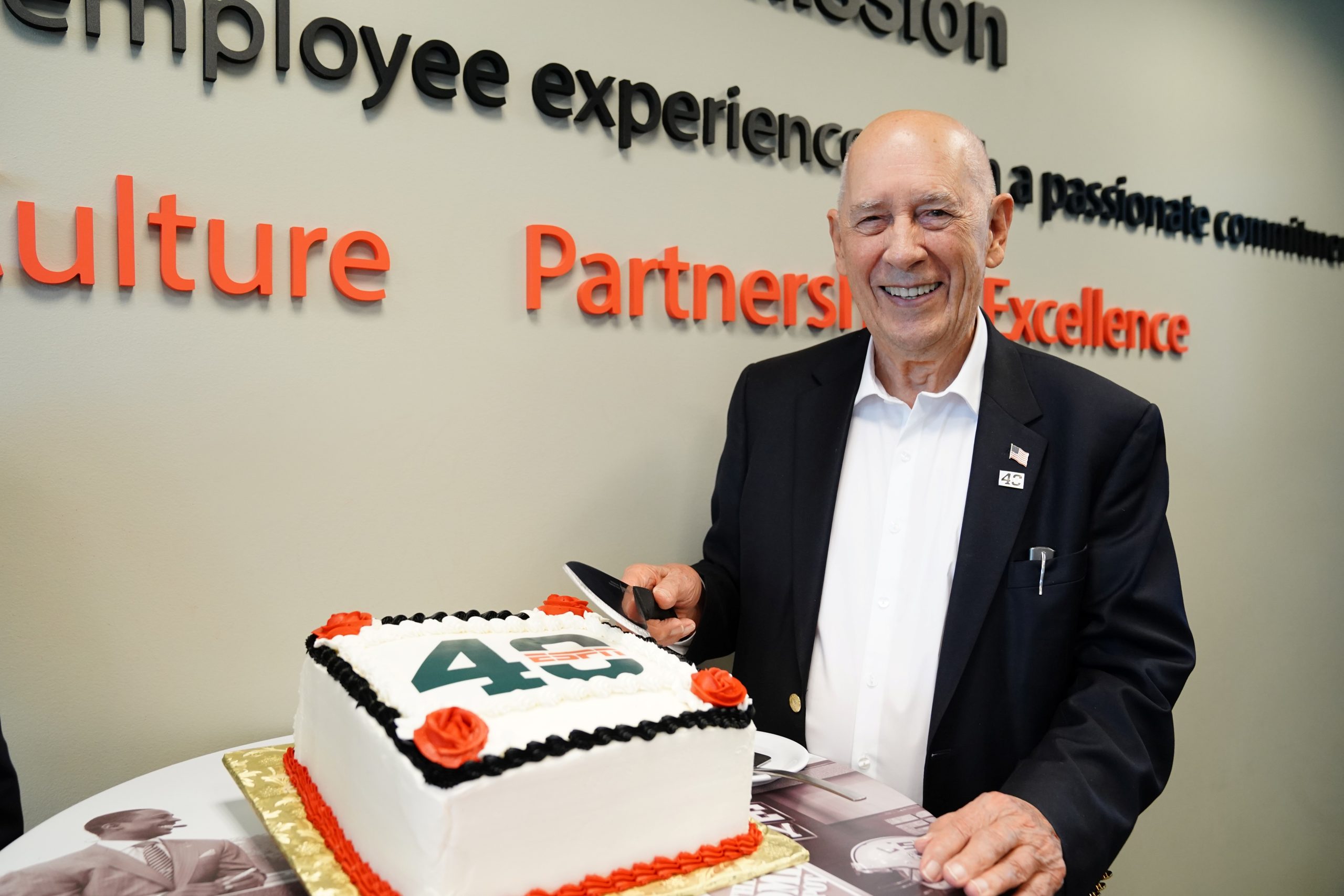 Bill Rasmussen durante celebração do aniversário de 40 anos da ESPN