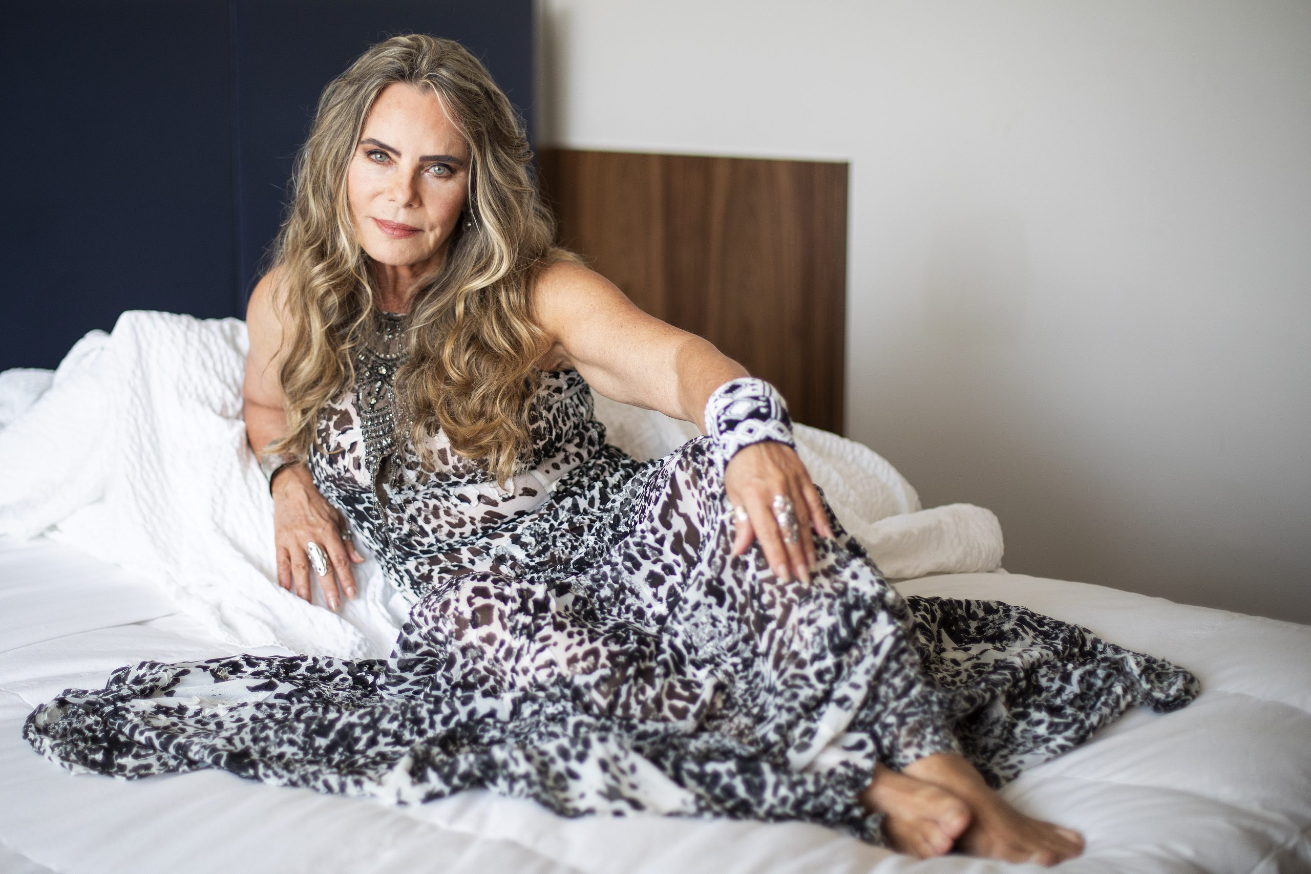 Bruna Lombardi em retrato