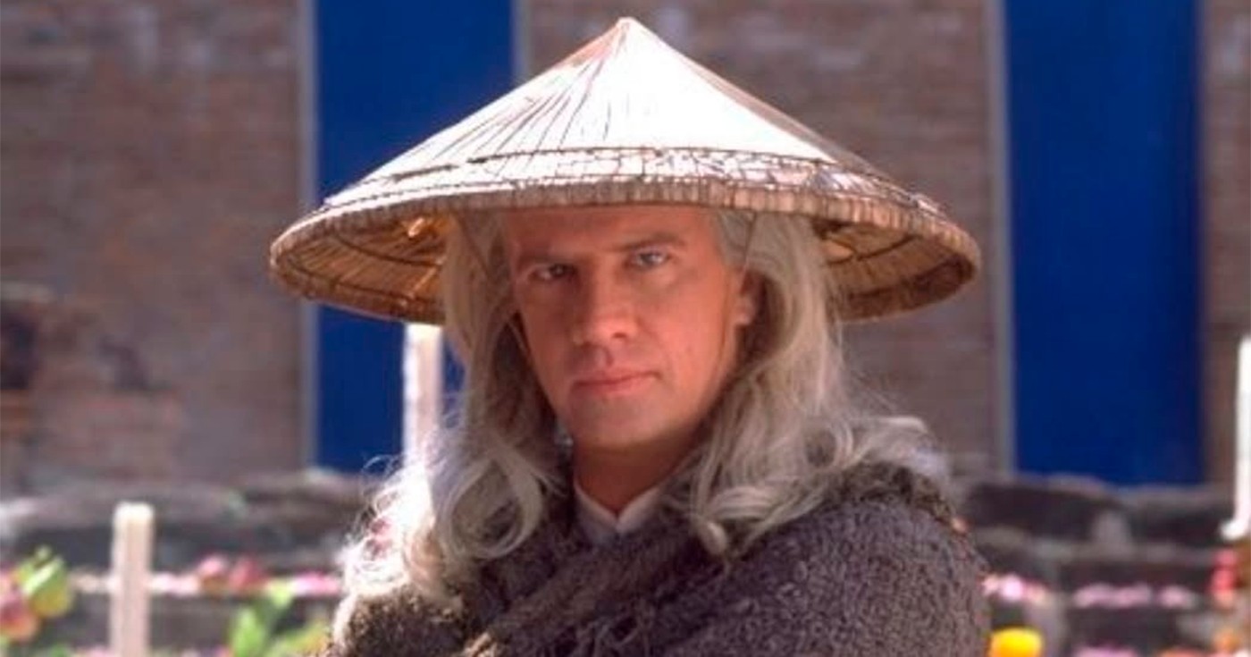 Christopher Lambert como Raiden no filme Mortal Kombat
