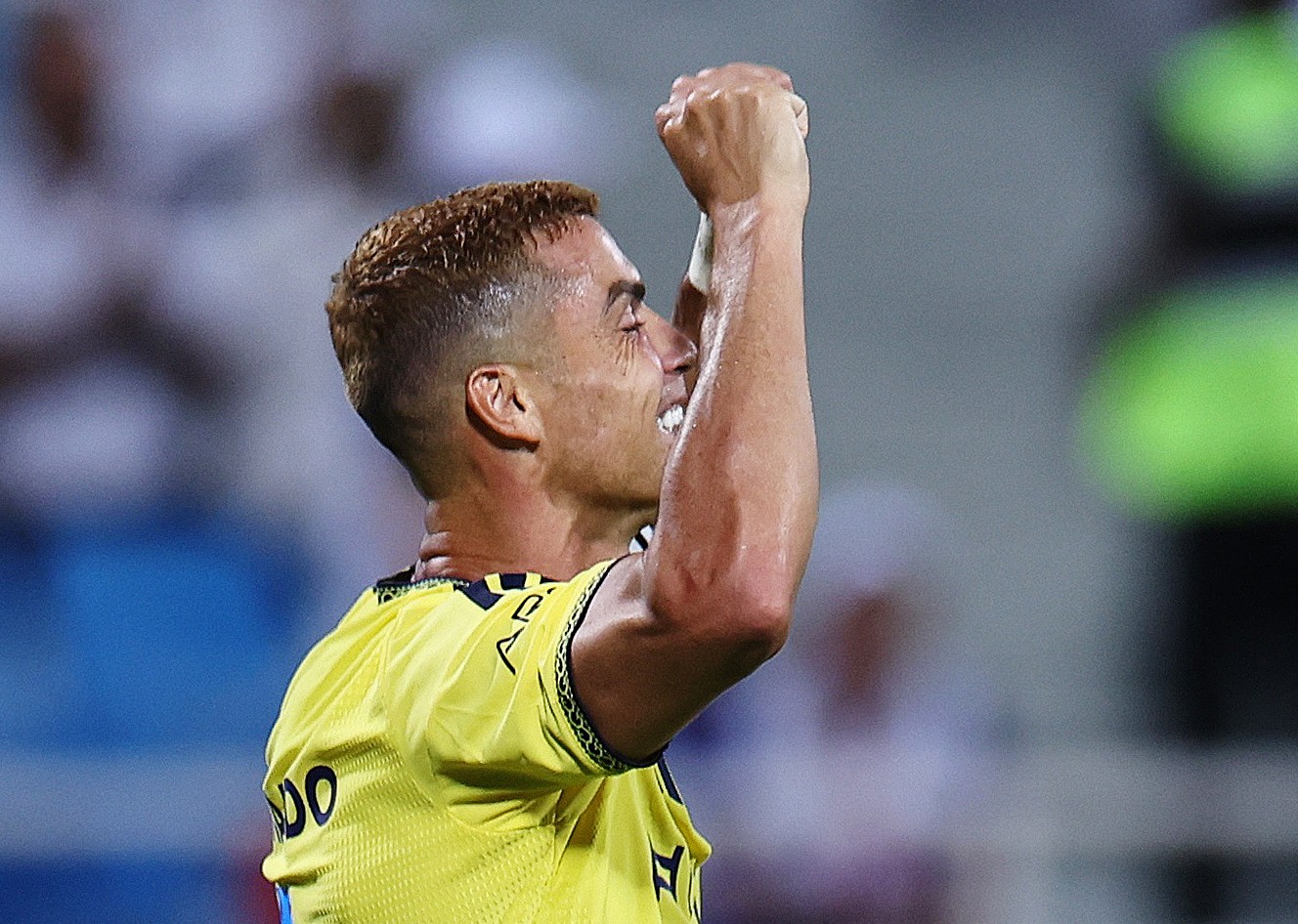 Cristiano Ronaldo comemora gol pelo Al-Nassr