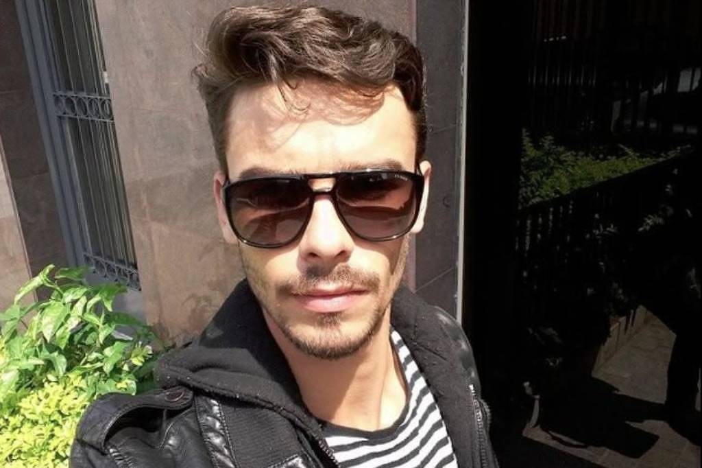 Stheve Lopes em foto publicada em rede social