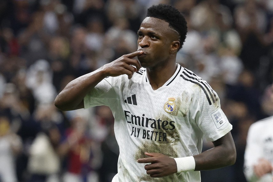 Vinicius Júnior comemora gol pelo Real Madrid