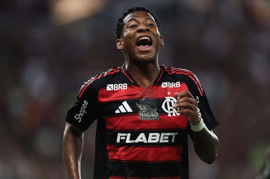 Gonzalo Plata com a camisa do Flamengo